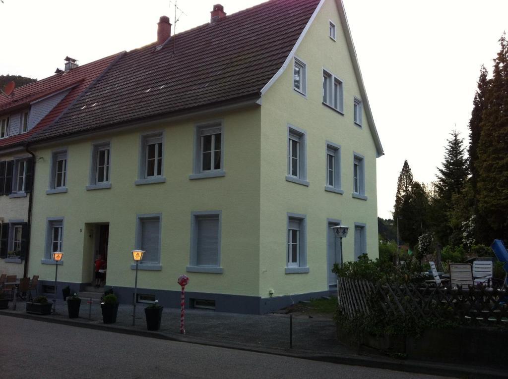 Gasthaus Schuetzen Хорнберг Стая снимка