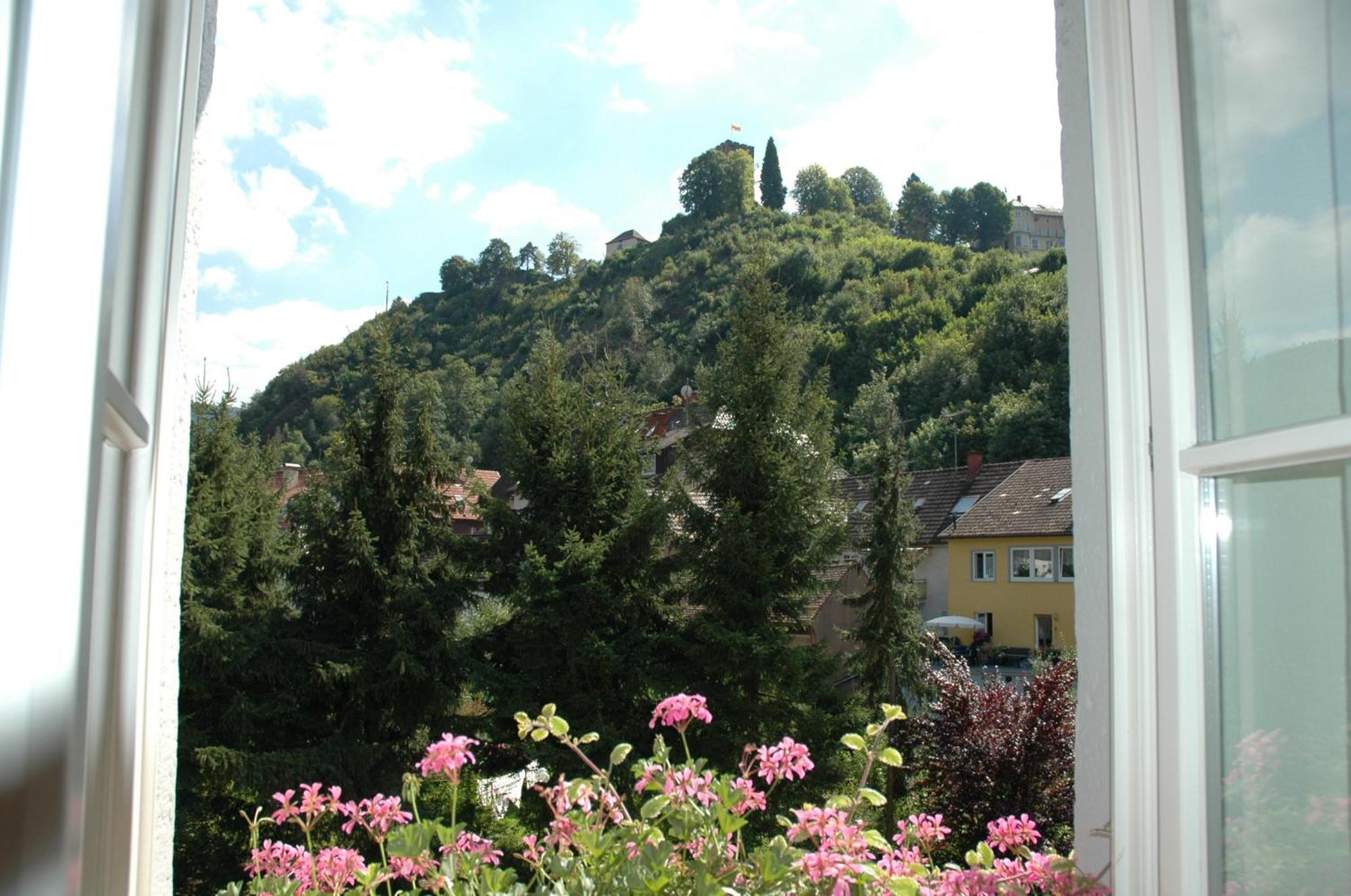 Gasthaus Schuetzen Хорнберг Екстериор снимка